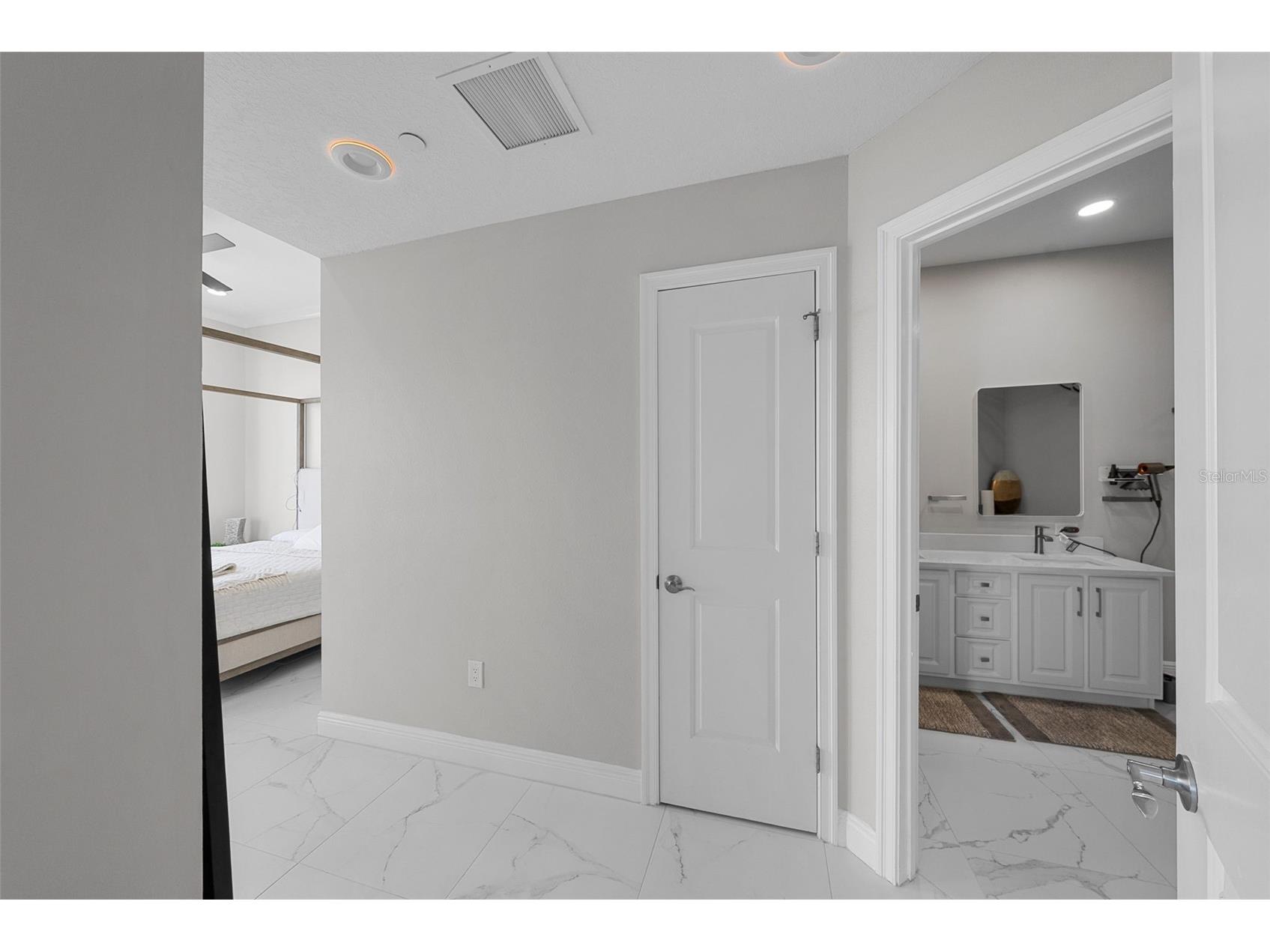 449 S 12th Street #1402 Tampa FL 33602 TB8485015 image18