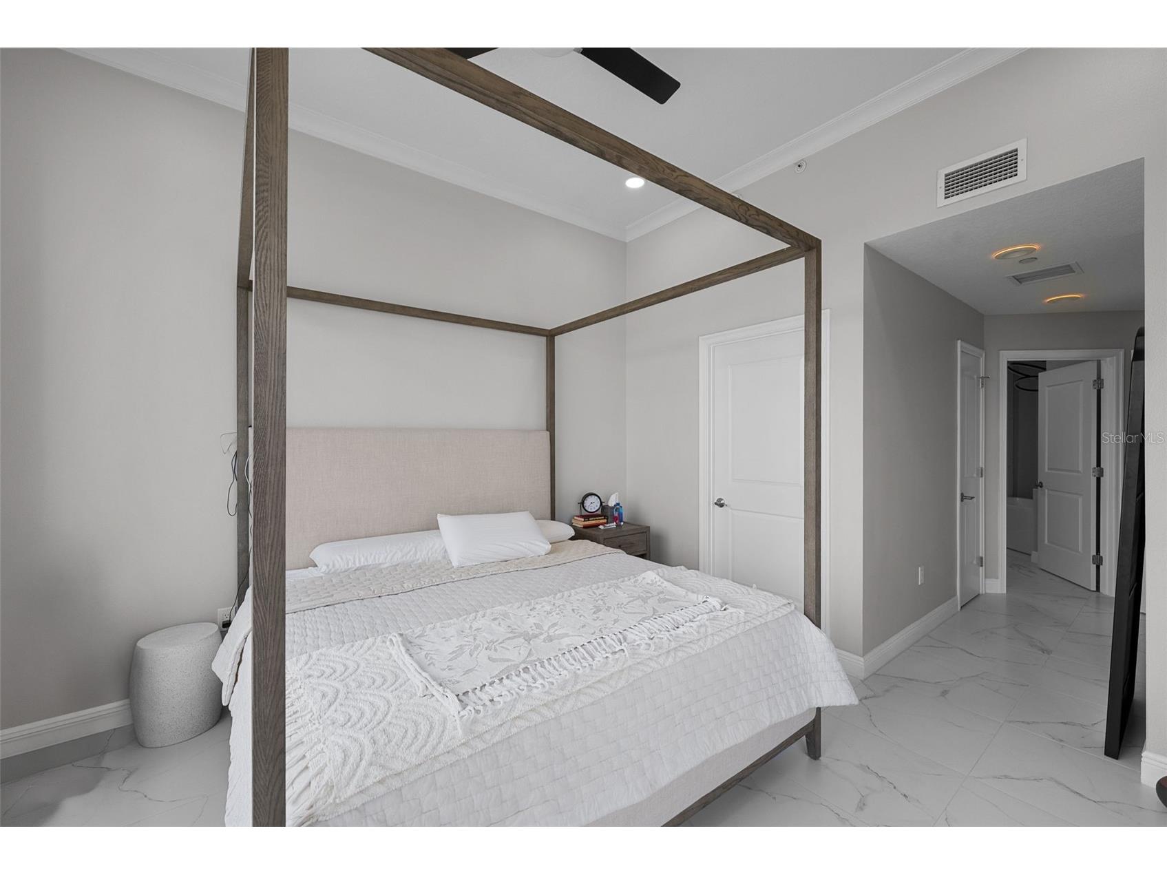 449 S 12th Street #1402 Tampa FL 33602 TB8485015 image20