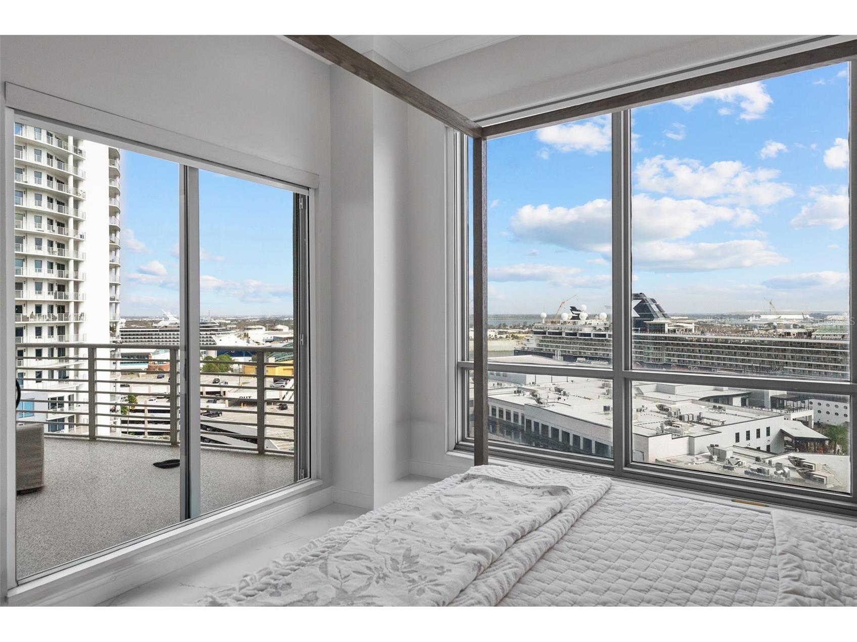 449 S 12th Street #1402 Tampa FL 33602 TB8485015 image21