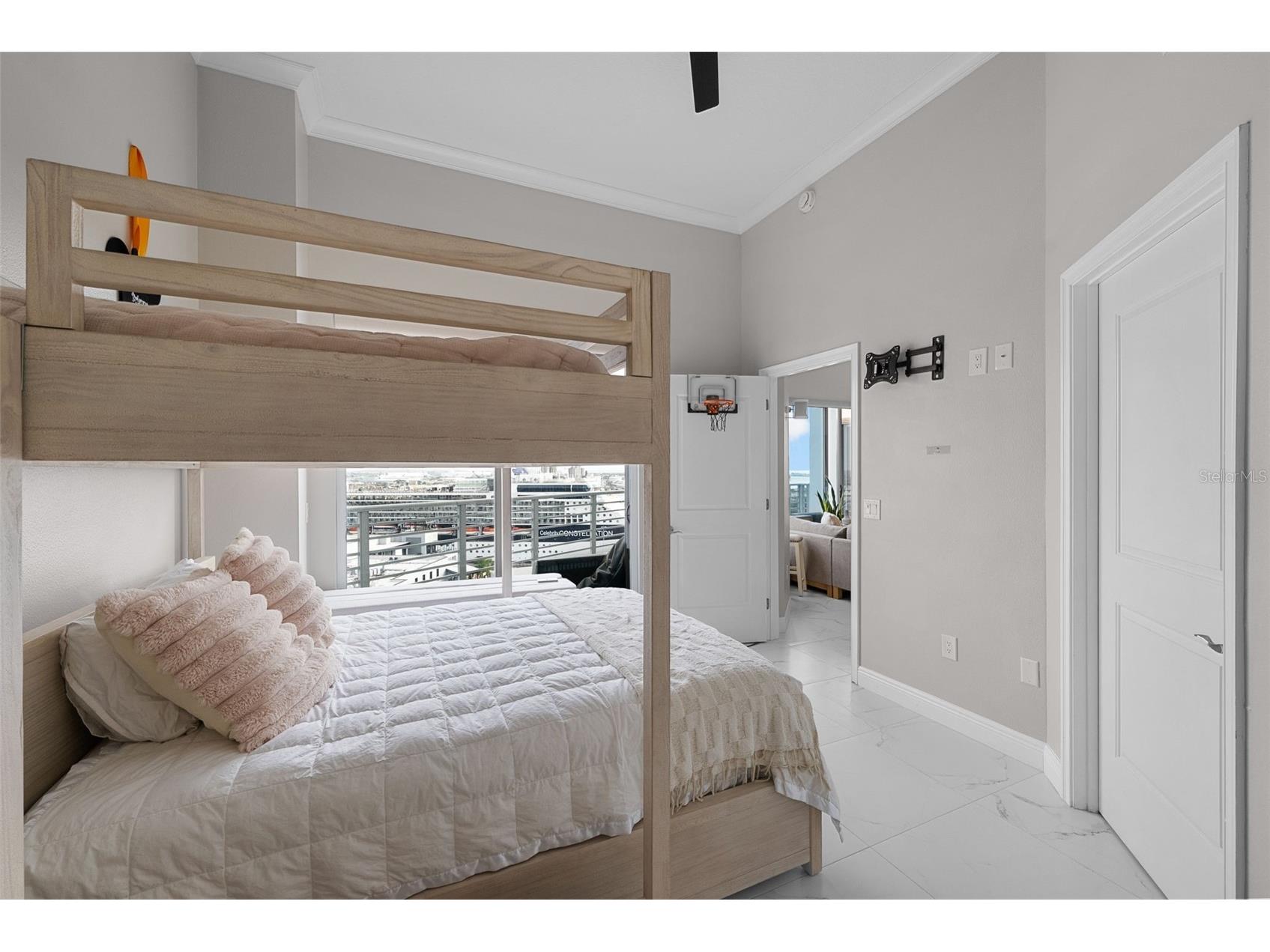 449 S 12th Street #1402 Tampa FL 33602 TB8485015 image25