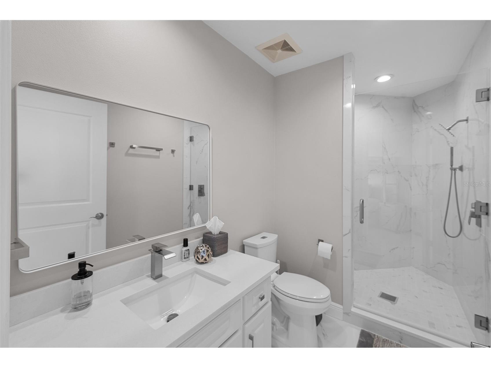 449 S 12th Street #1402 Tampa FL 33602 TB8485015 image26