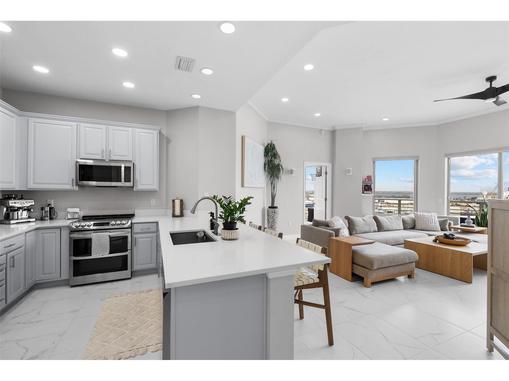 449 S 12th Street #1402 Tampa FL 33602 TB8485015 image4