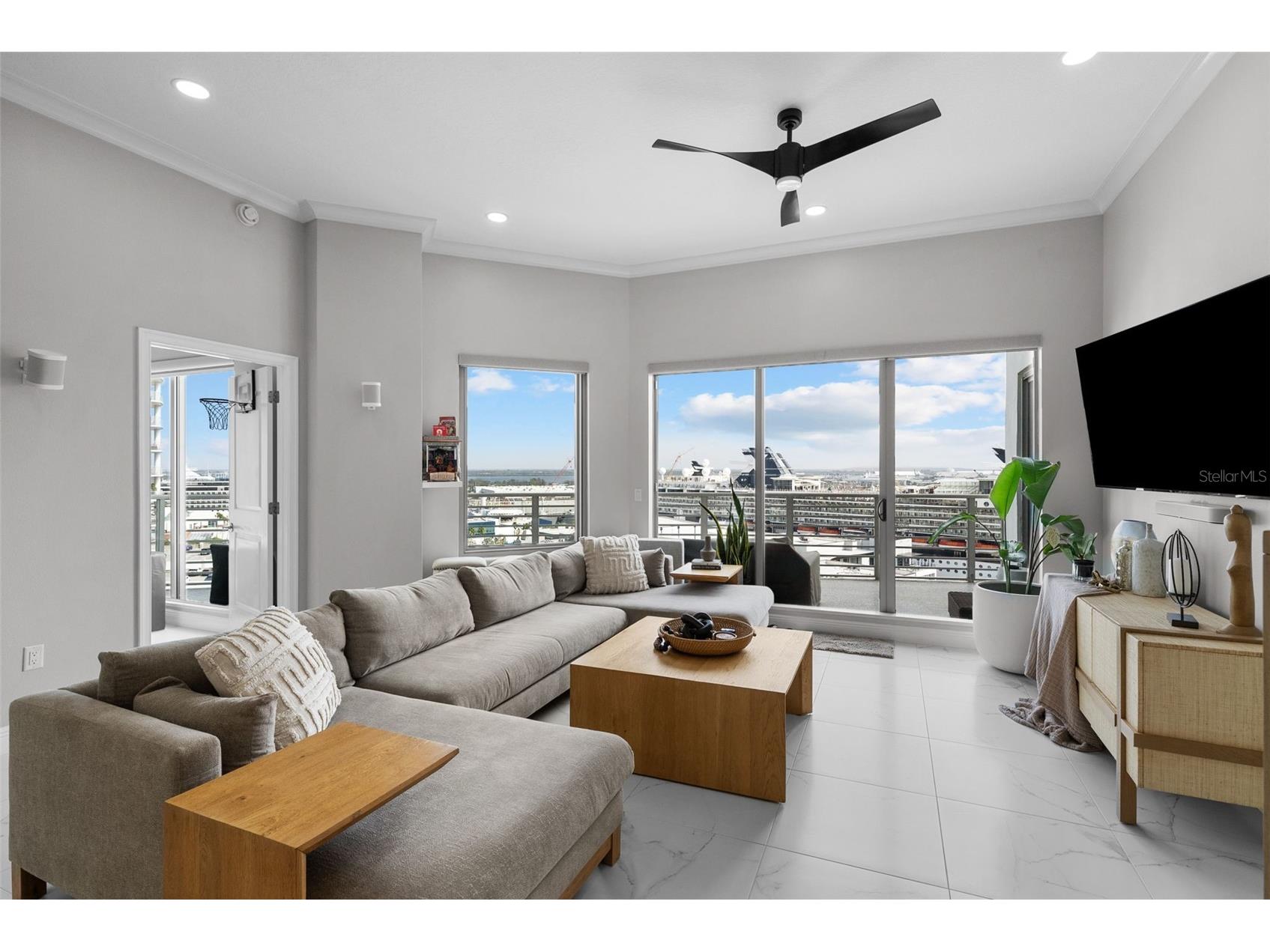 449 S 12th Street #1402 Tampa FL 33602 TB8485015 image5