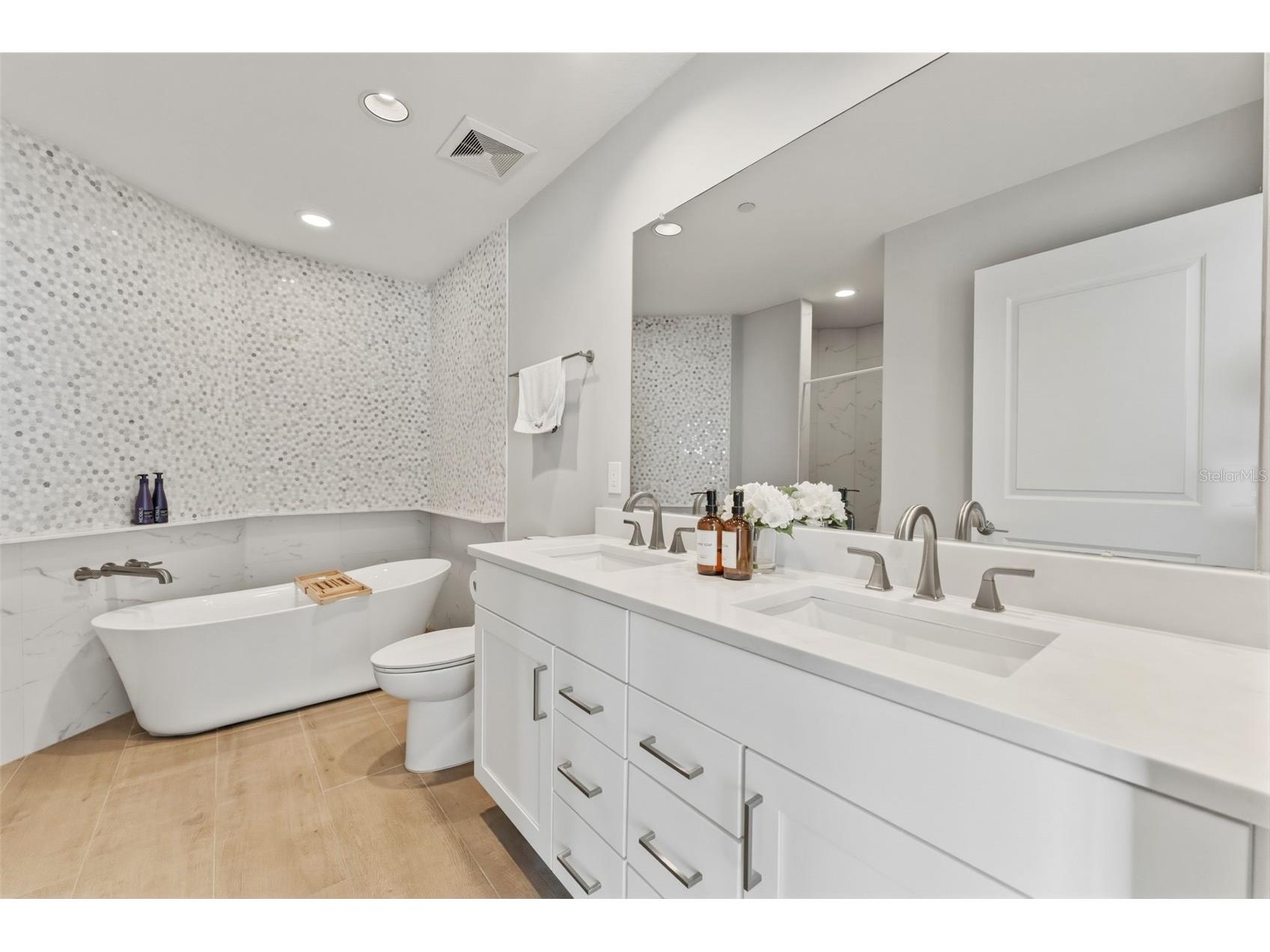449 S 12th Street #1405 Tampa FL 33602 TB8511107 image24