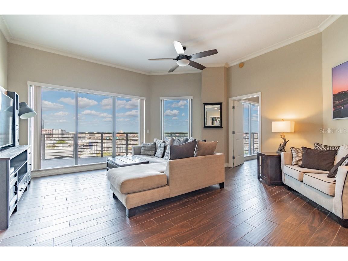 449 S 12th Street #1406 Tampa FL 33602 TB8427718 image4