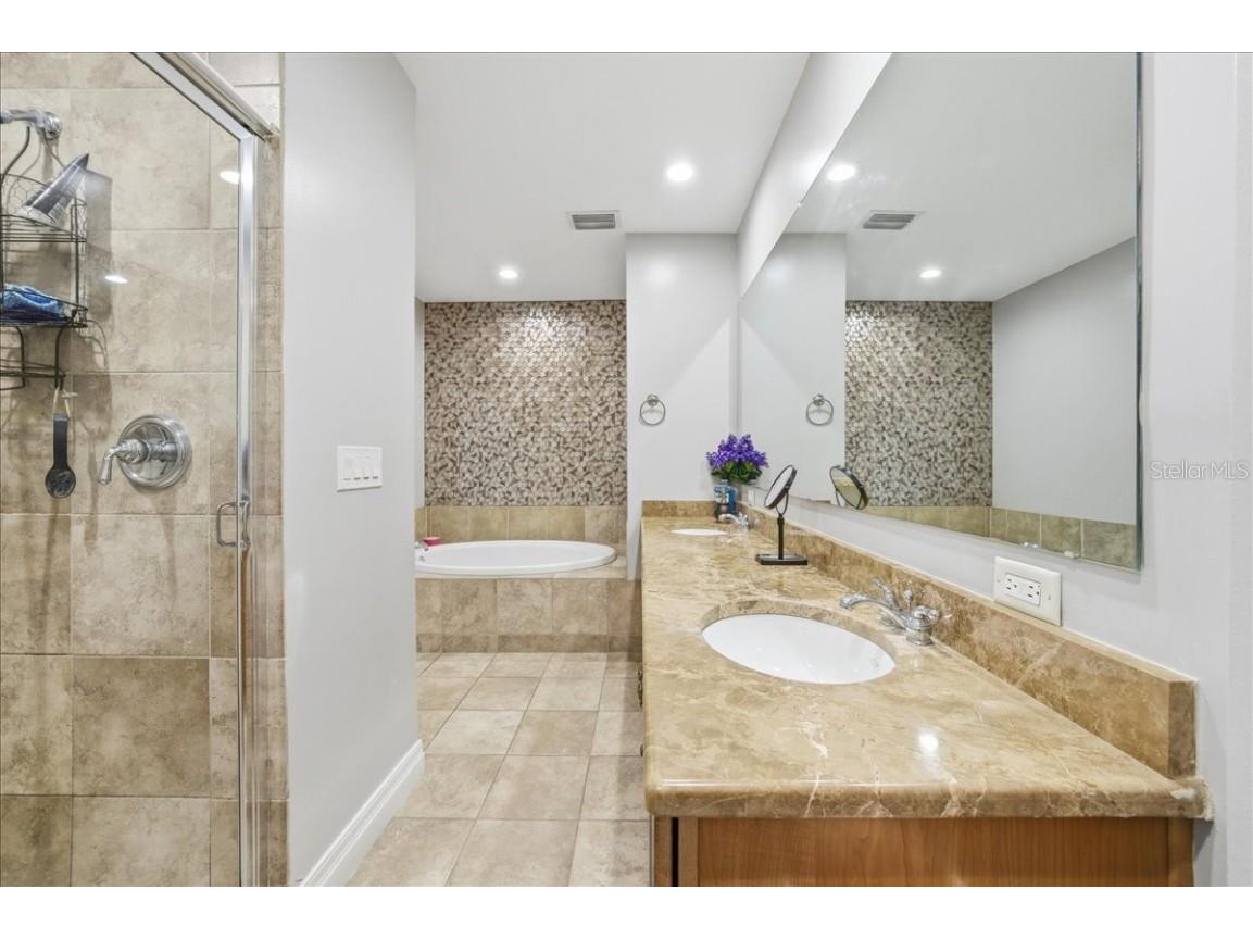 449 S 12th Street #1804 Tampa FL 33602 TB8448893 image18