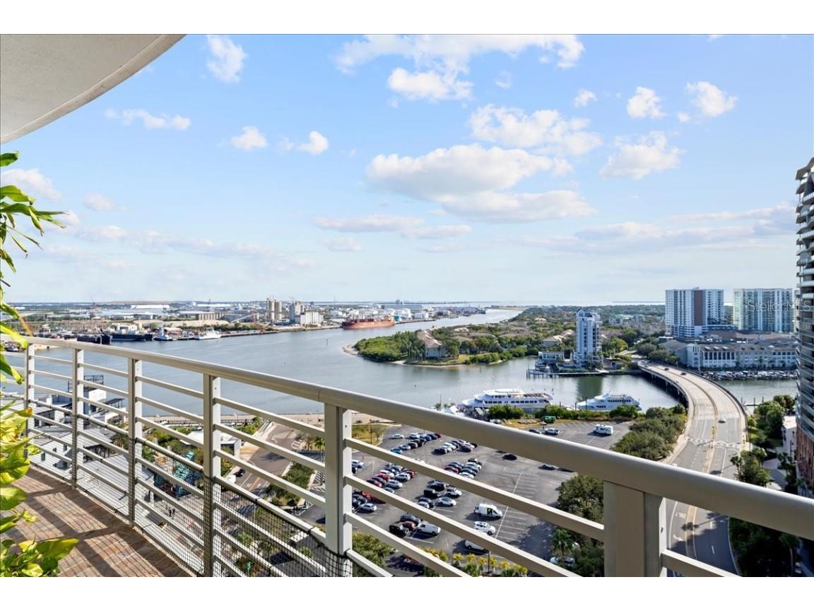 449 S 12th Street #1804 Tampa FL 33602 TB8448893 image30