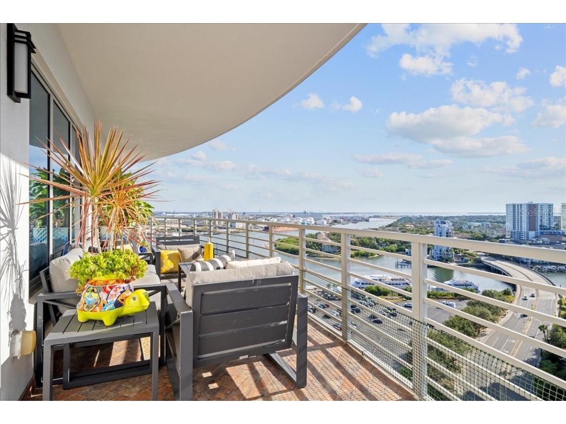 449 S 12th Street #1804 Tampa FL 33602 TB8448893 image31