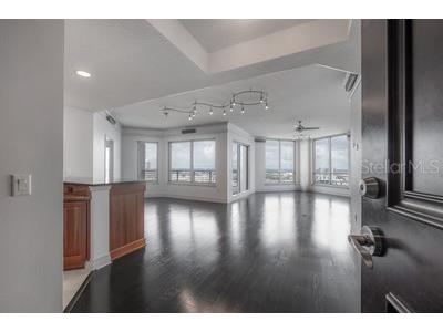 449 S 12th Street #2401 Tampa FL 33602 TB8437848 image3