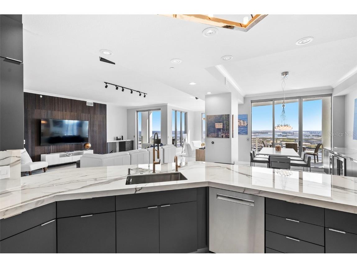 449 S 12th Street #2602 Tampa FL 33602 TB8452420 image21