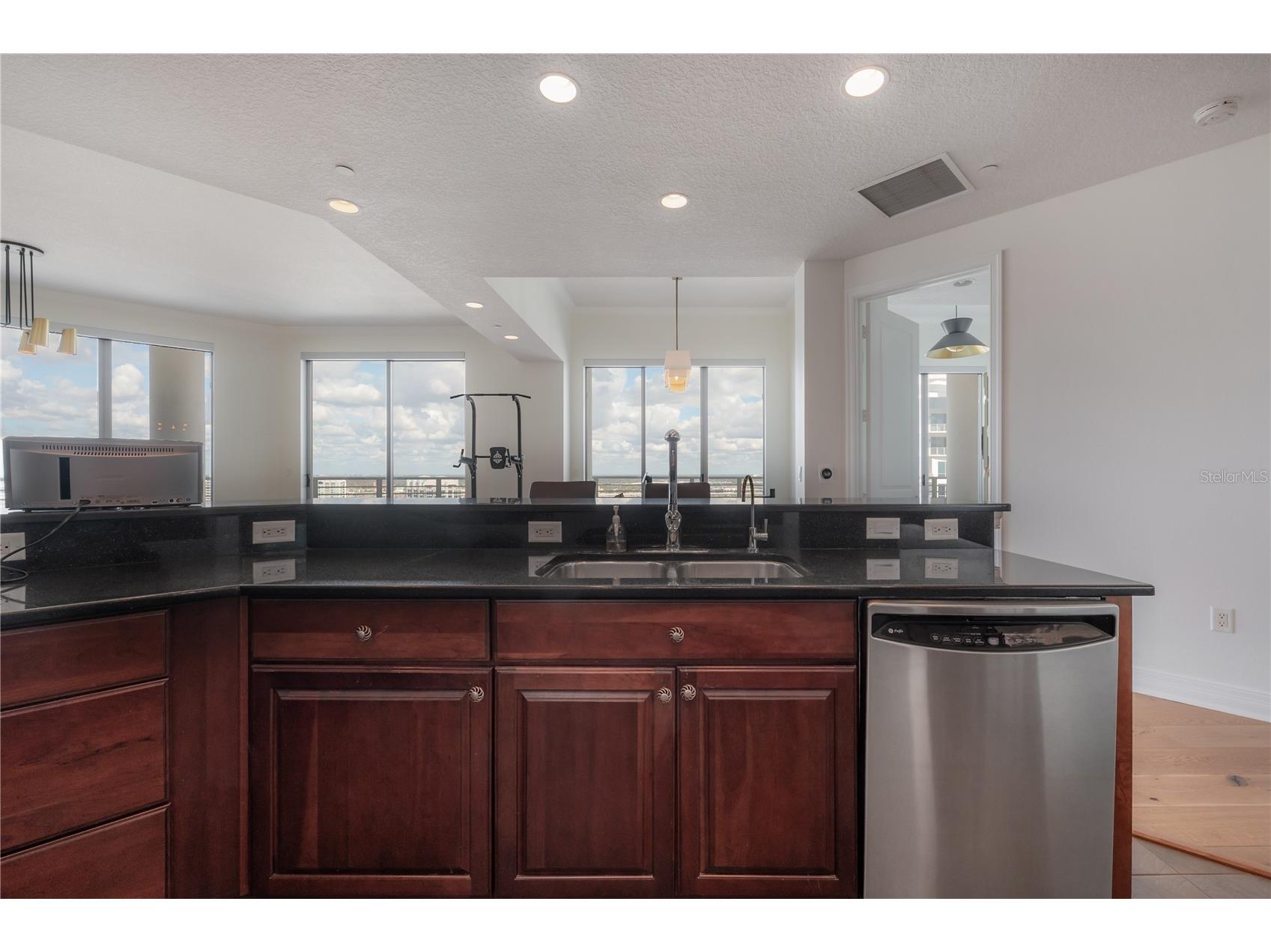 449 S 12th Street #2701 Tampa FL 33602 - HILLSBOROUGH BAY PORT OF TAMP TB8468556 image13