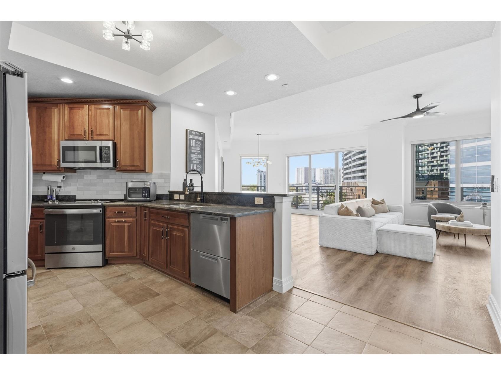 449 S 12th Street #604 Tampa FL 33602 TB8506661 image4