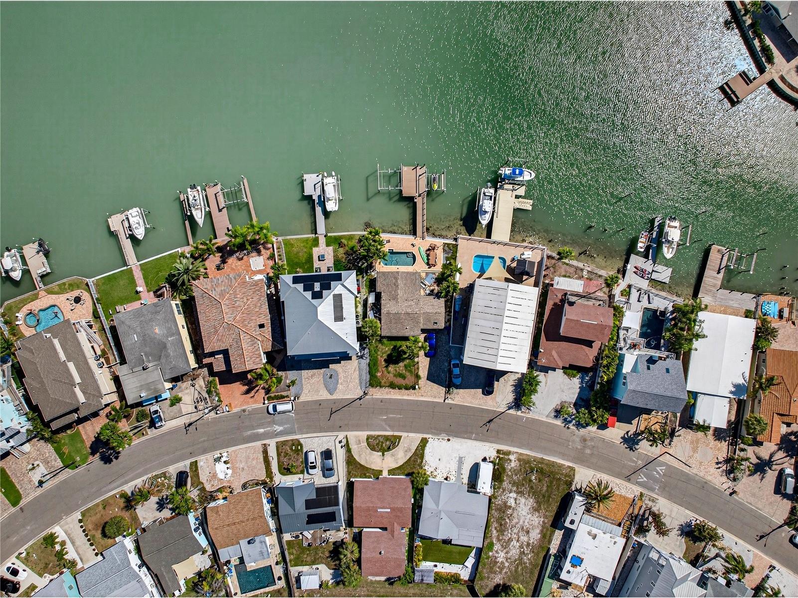 449 S Bayshore Drive Madeira Beach FL 33708 TB8489282 image10