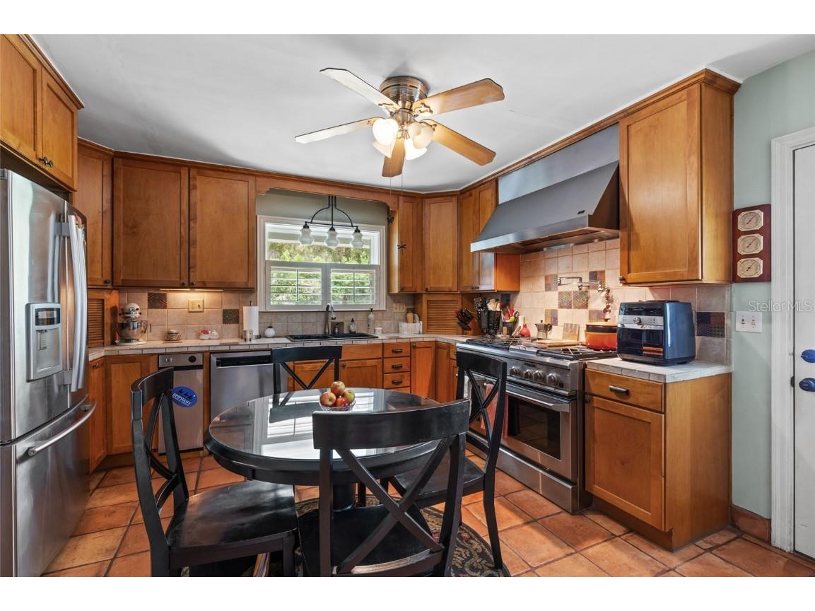 449 SW Montgomery Drive Lake City FL 32025 - LAKE MONTGOMERY FC310058 image8