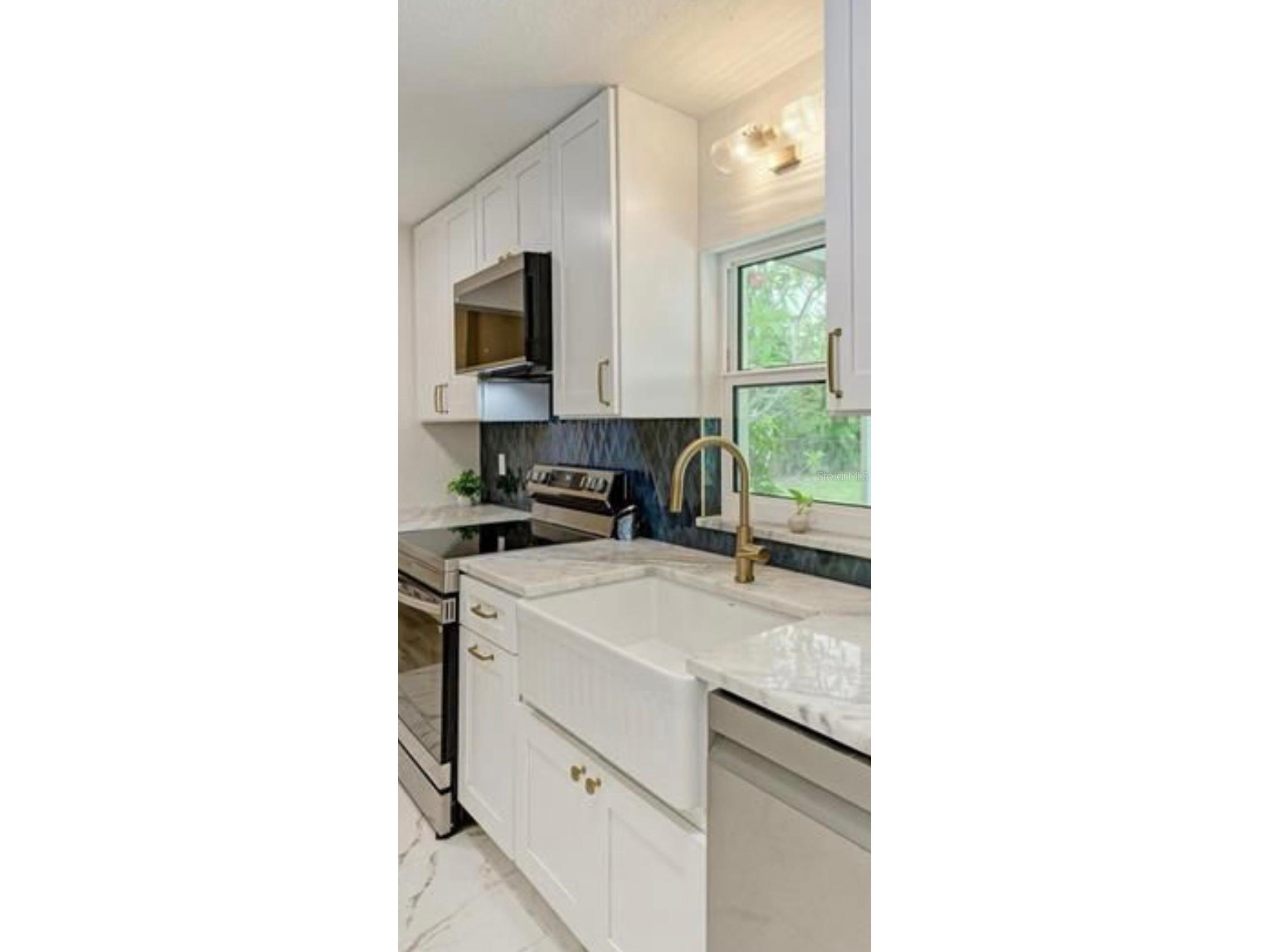 449 W Tarpon Boulevard NW Port Charlotte FL 33952 - TARPON WATERWAY C7526866 image20
