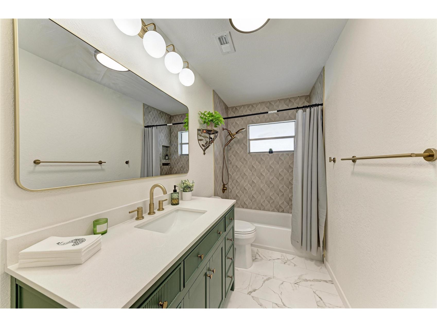 449 W Tarpon Boulevard NW Port Charlotte FL 33952 - TARPON WATERWAY C7526866 image34