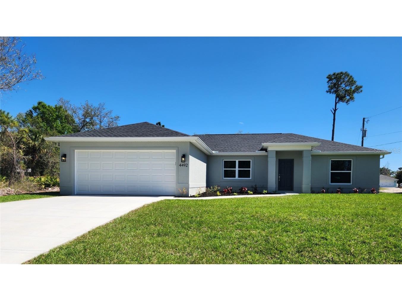 4492 Kenoska Street North Port FL 34288 C7506539 image1