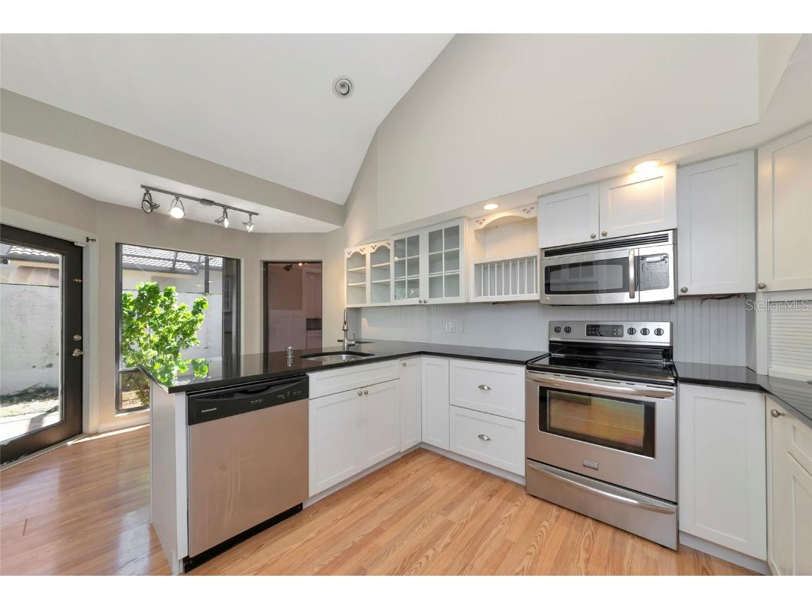 4494 Ascot Circle N Sarasota FL 34235 A4661475 image16