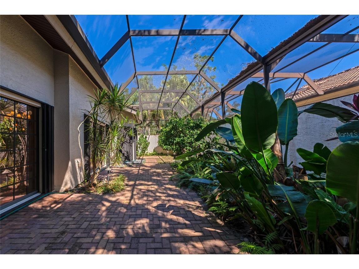 4494 Ascot Circle N Sarasota FL 34235 A4661475 image23