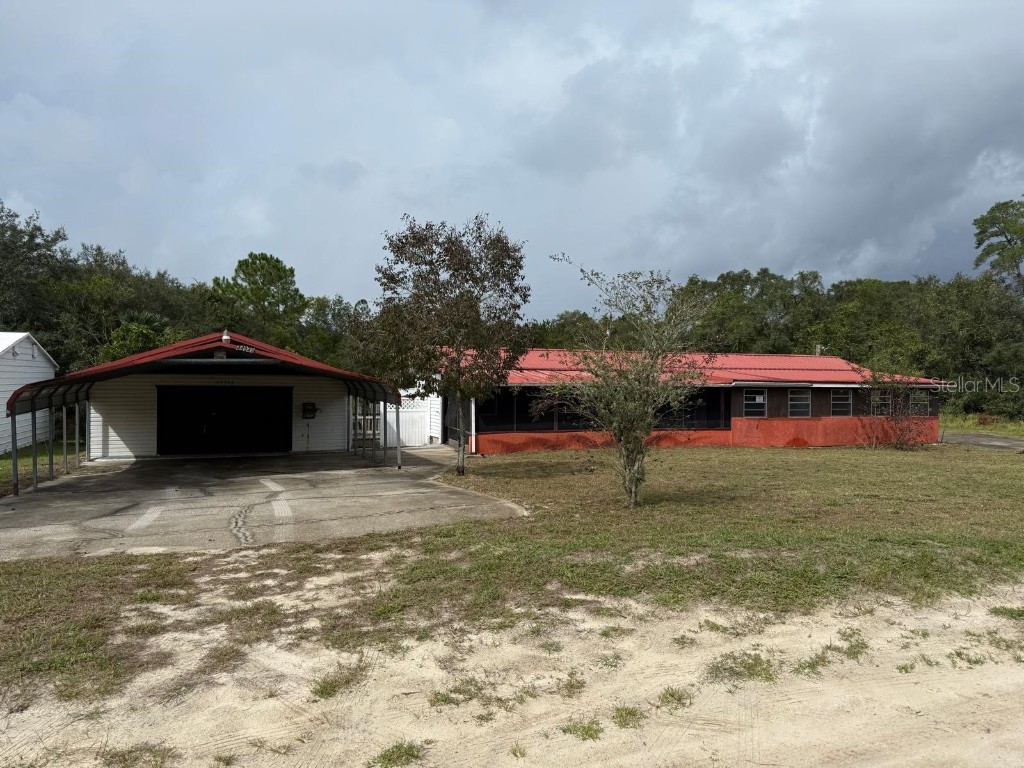 44945 2nd Street Deland FL 32720 V4945539 image1