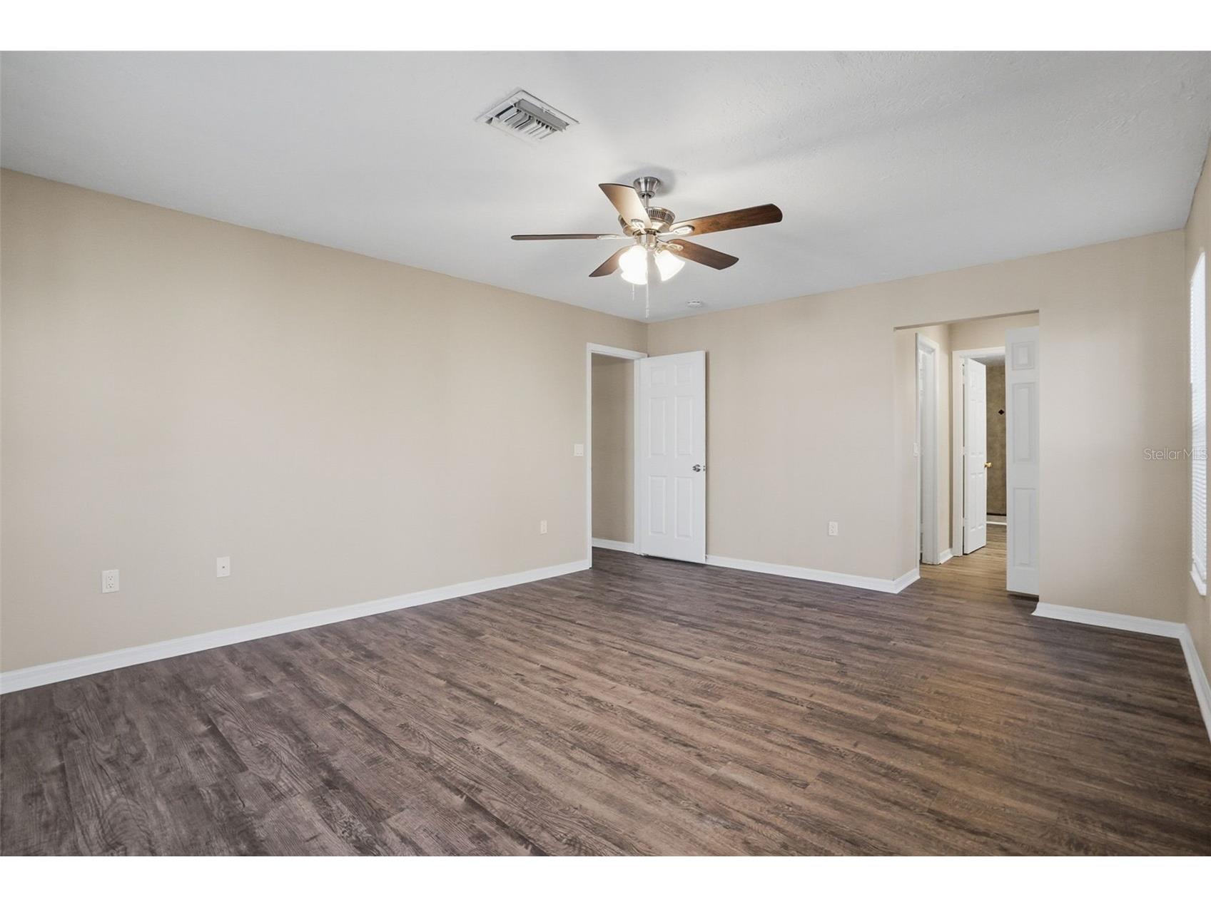 4495 Diamond Circle Sarasota FL 34233 O6364644 image26