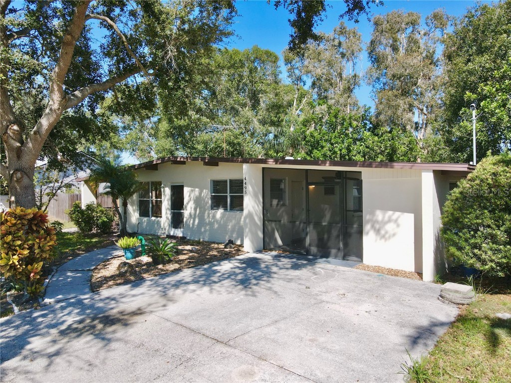 4495 Longford Drive Sarasota FL 34232 A4591457 image1