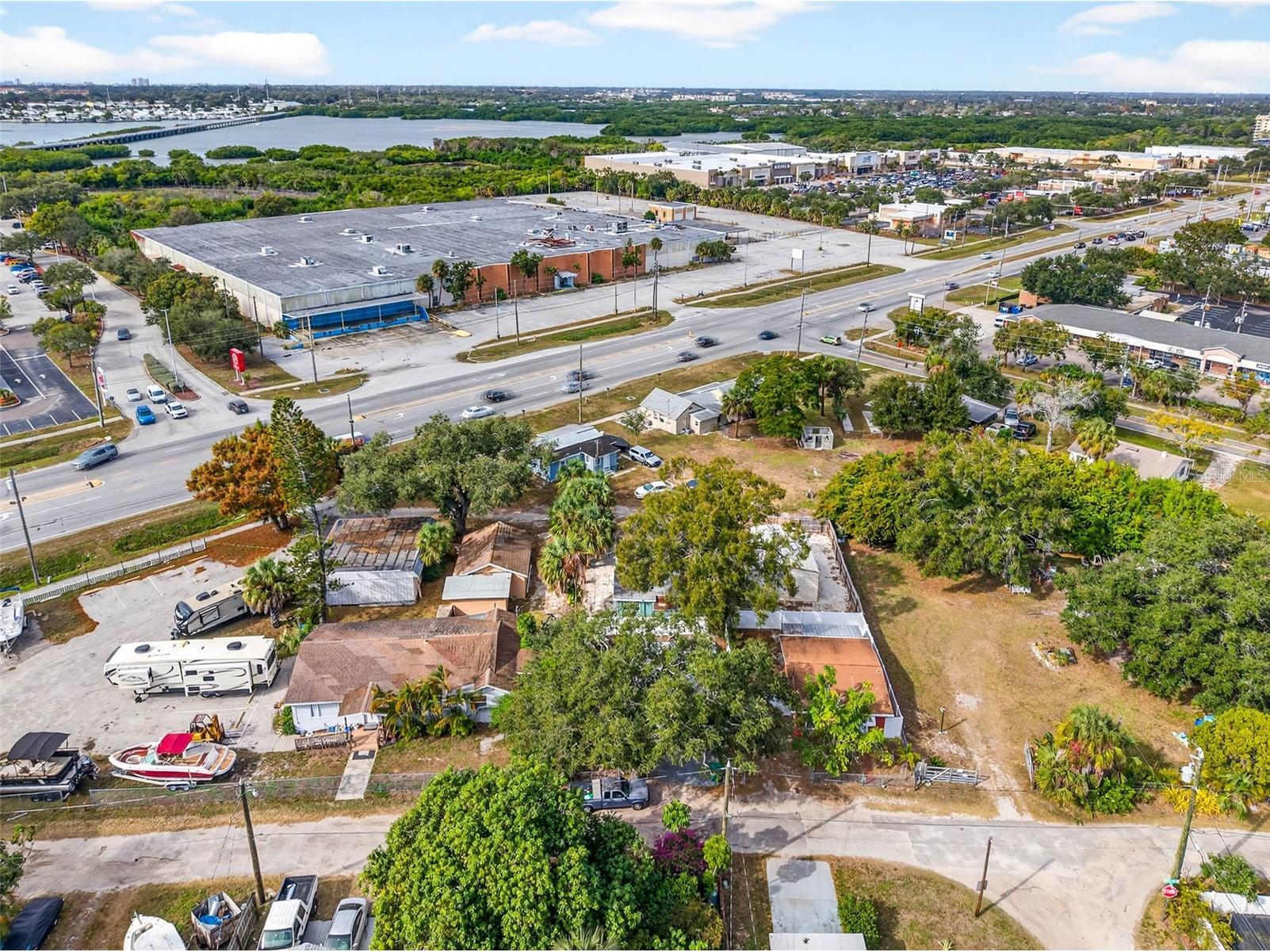 4496 Star Street N Saint Petersburg FL 33709 TB8460234 image55