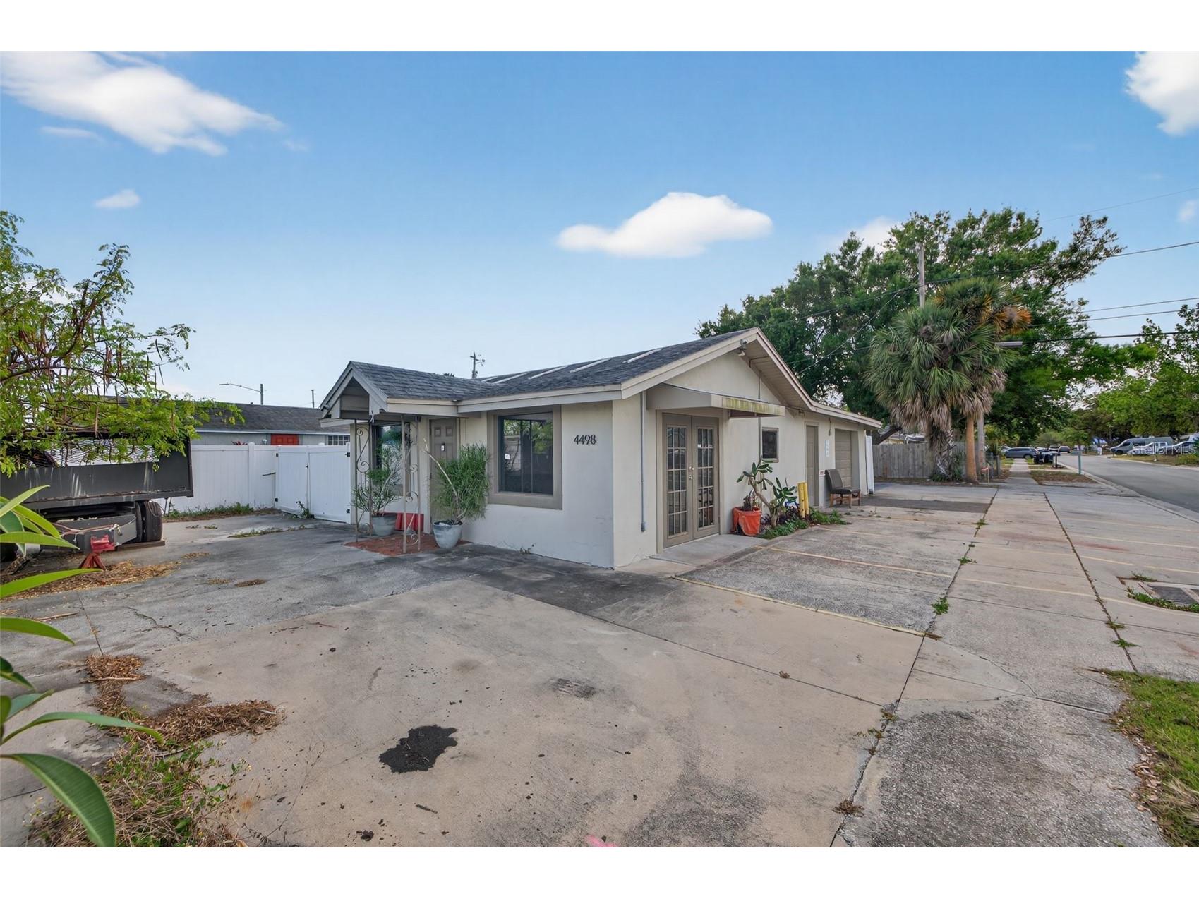 4498 49th Street N Saint Petersburg FL 33709 TB8496897 image2