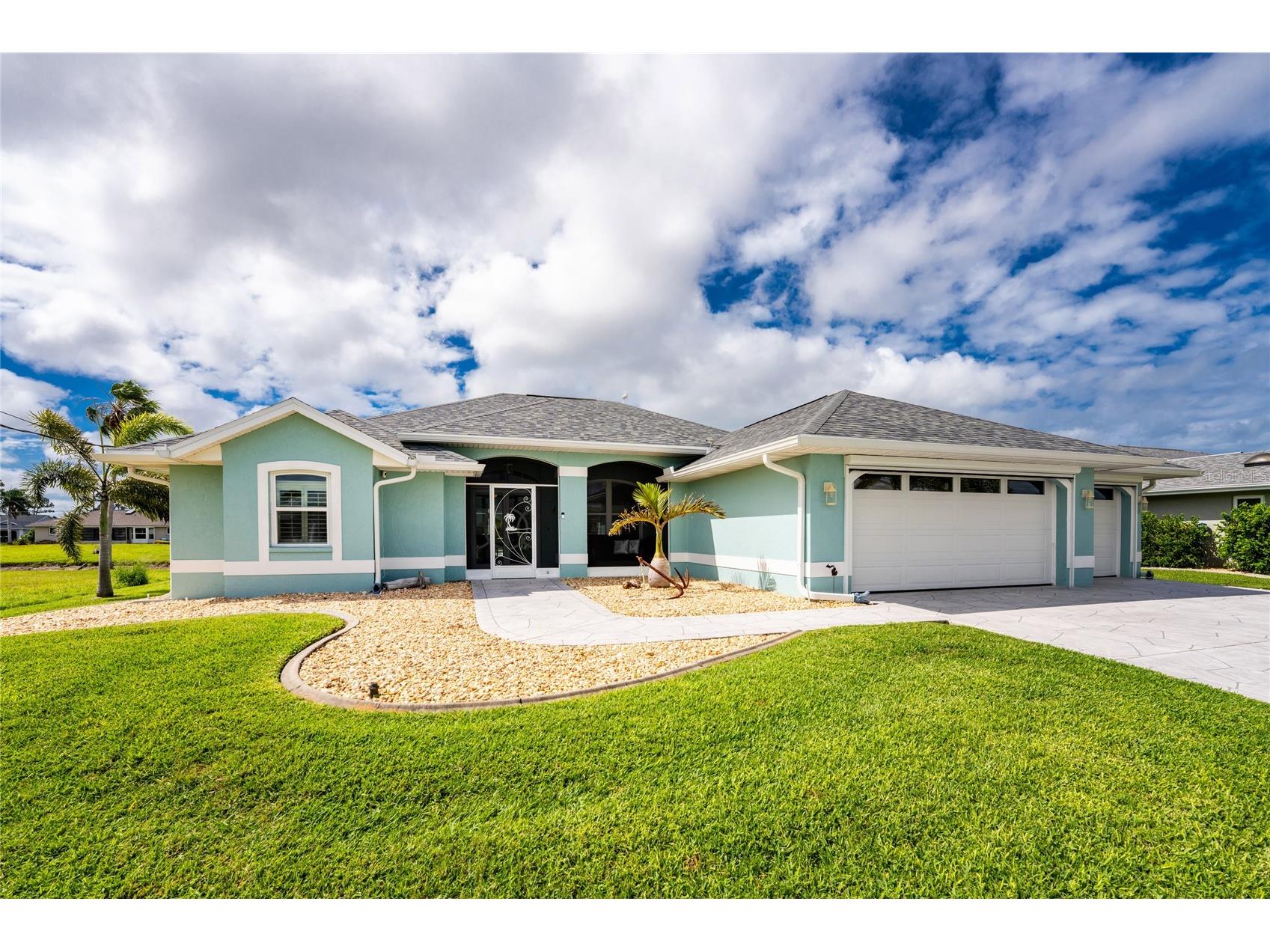 45 Bunker Road Rotonda West FL 33947 D6146978 image1