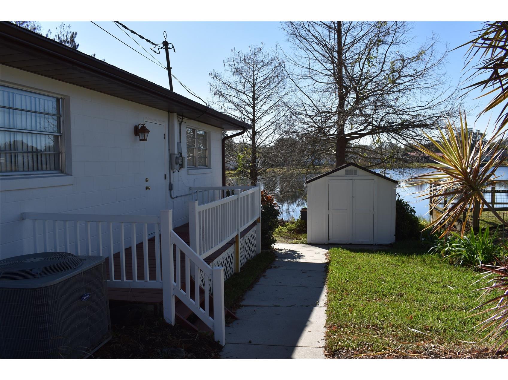 45 Lantana Drive Debary FL 32713 - LAKE ANNA MARIE V4947065 image44