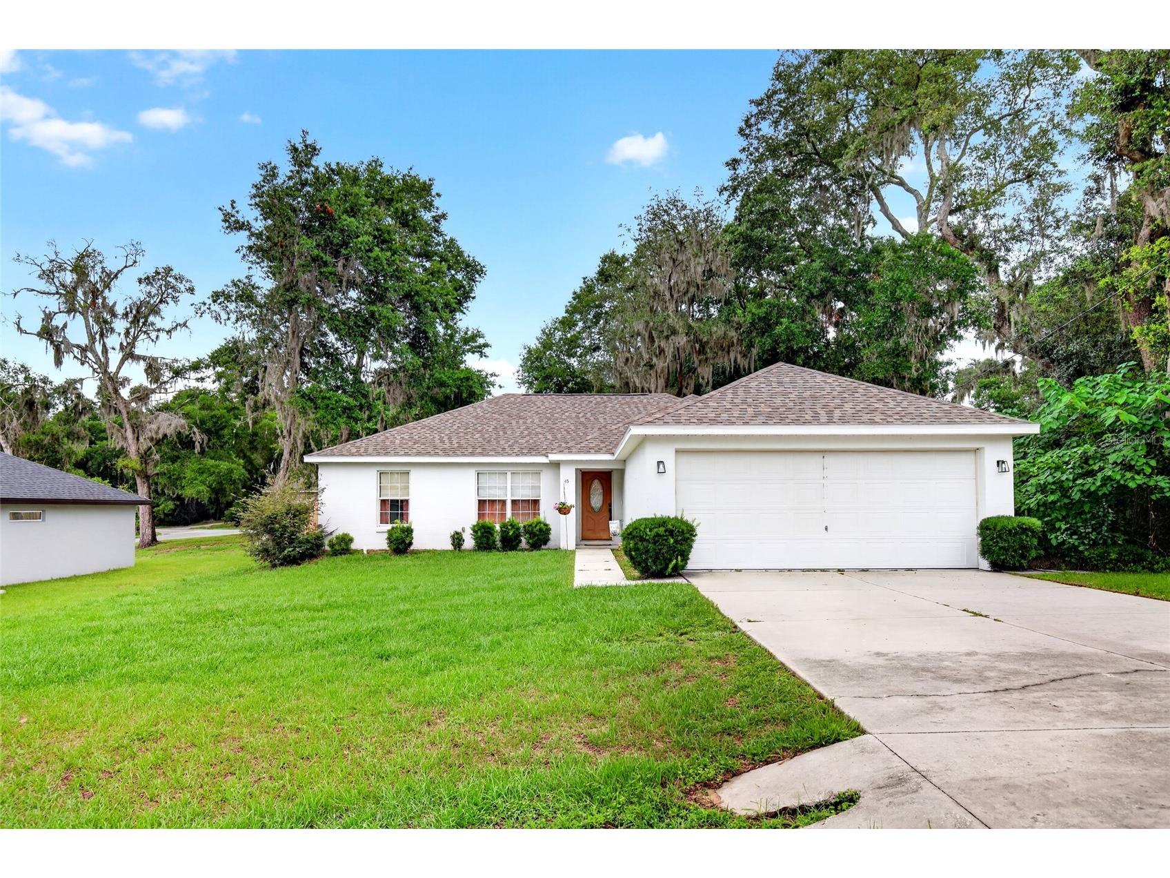 45 Larch Radial Ocala FL 34480 OM725885 image1