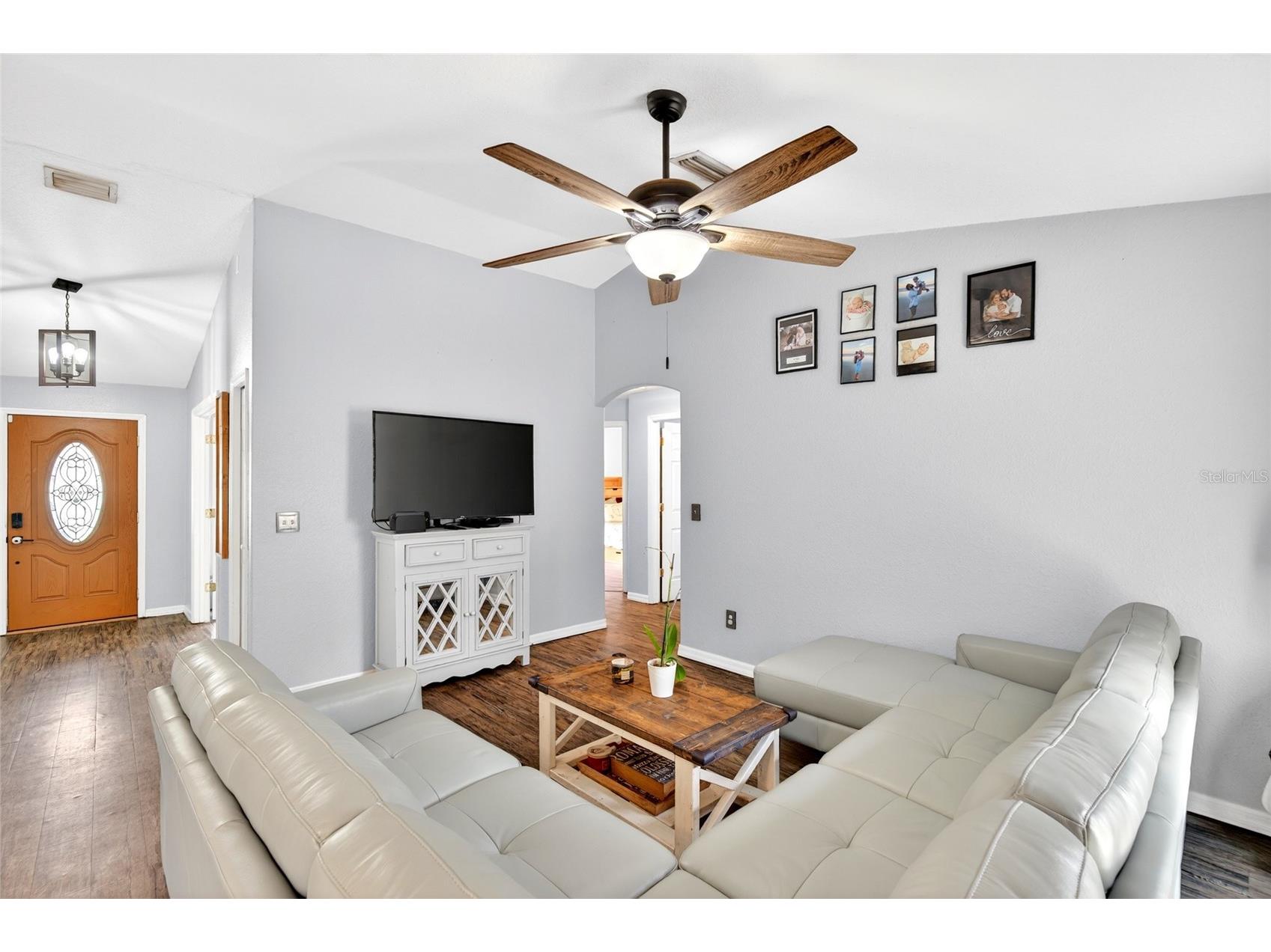 45 Larch Radial Ocala FL 34480 OM725885 image10