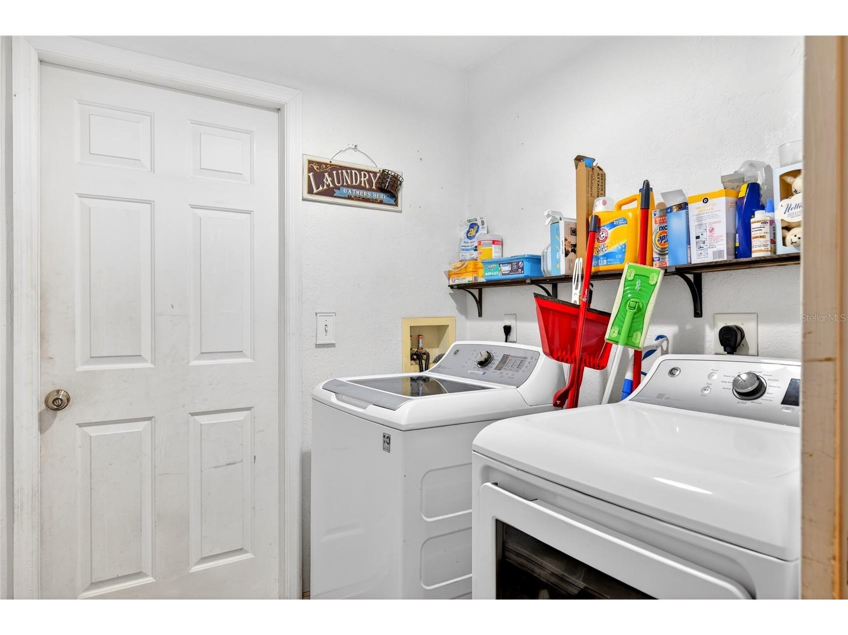 45 Larch Radial Ocala FL 34480 OM725885 image30