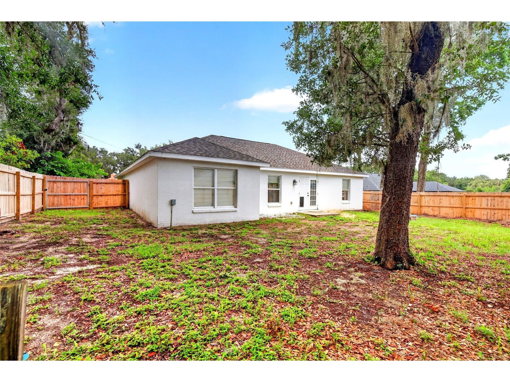 45 Larch Radial Ocala FL 34480 OM725885 image32