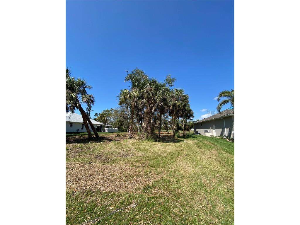 45 Long Meadow Place Rotonda West FL 33947 U8188759 image4