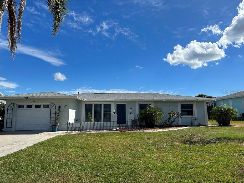 45 Oakland Hills Court Rotonda West FL 33947 D6137013 image1