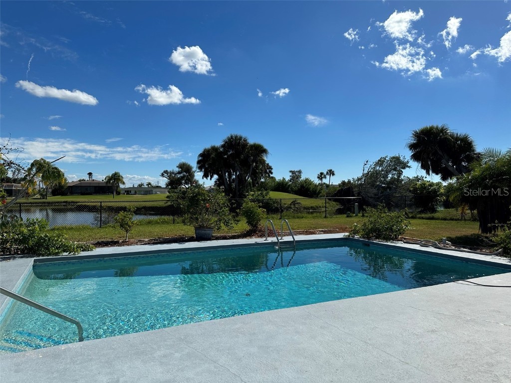 45 Oakland Hills Court Rotonda West FL 33947 D6137013 image4