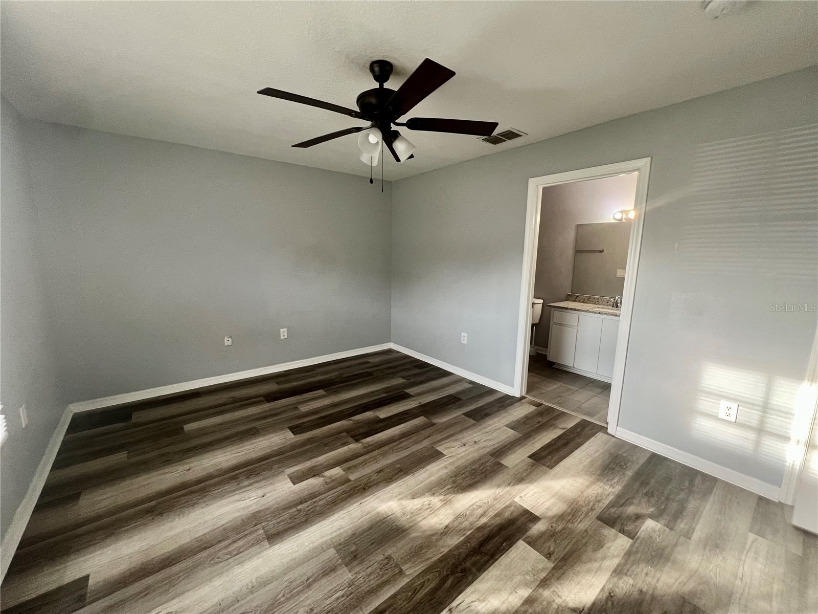 45 Pine Circle Ocala FL 34472 OM728051 image6