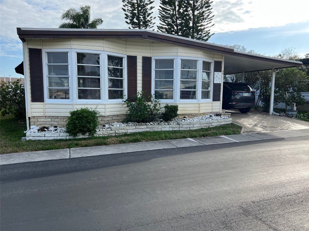 45 Royal Palm Circle Largo FL 33778 U8191236 image1