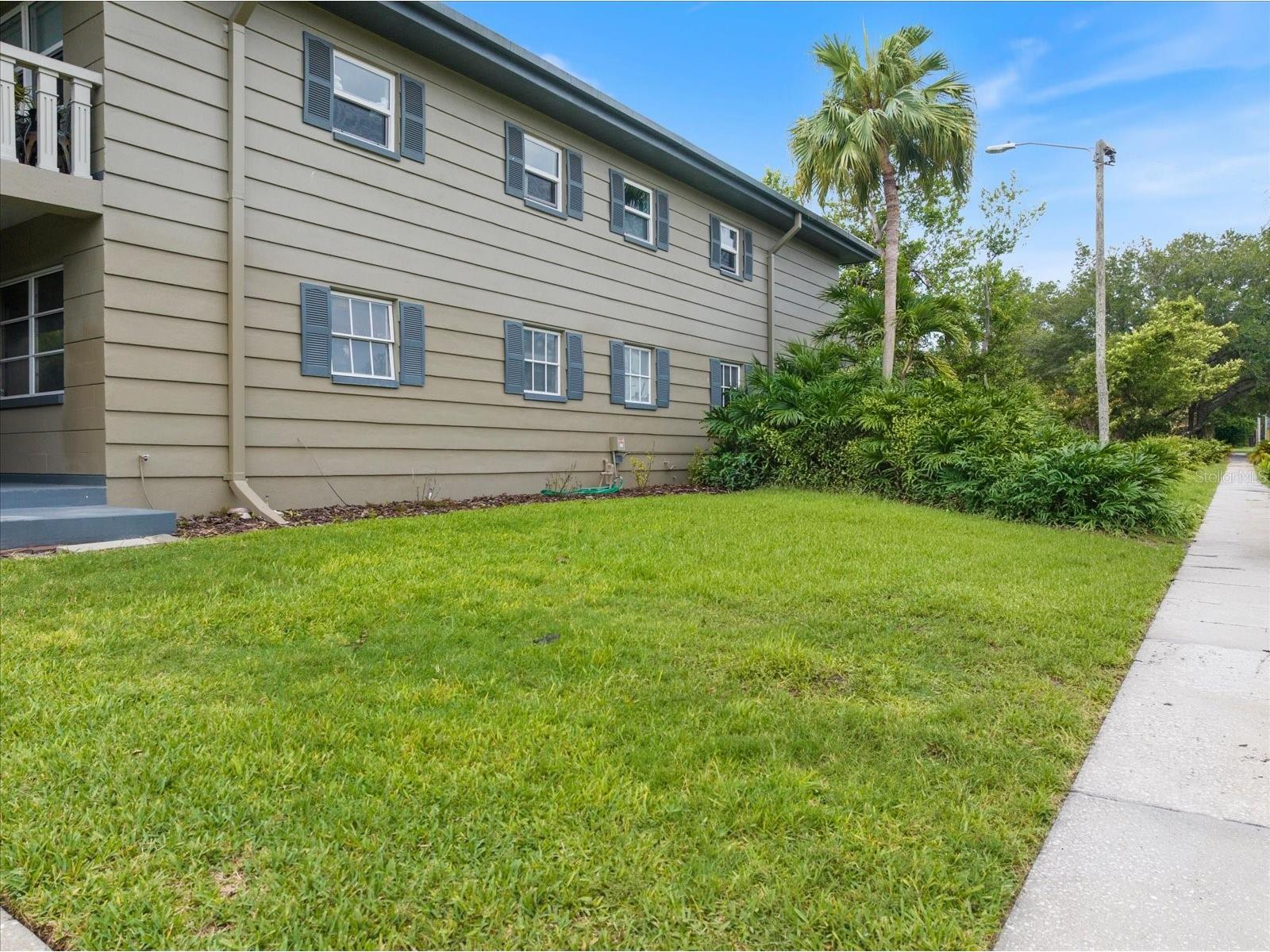 450 32nd Avenue N #106W Saint Petersburg FL 33704 A4695791 image10