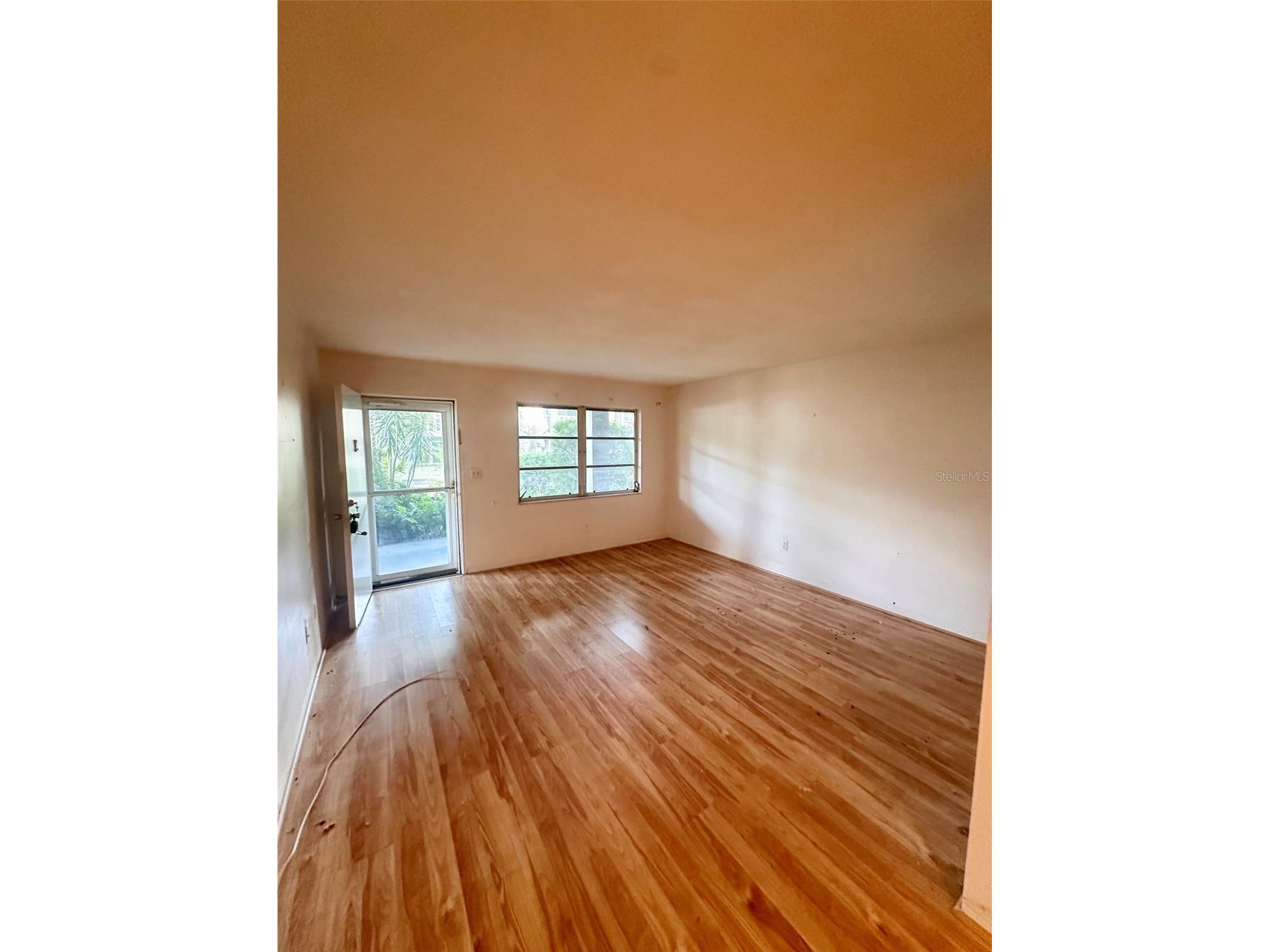 450 32nd Avenue N #107W Saint Petersburg FL 33704 TB8512980 image5
