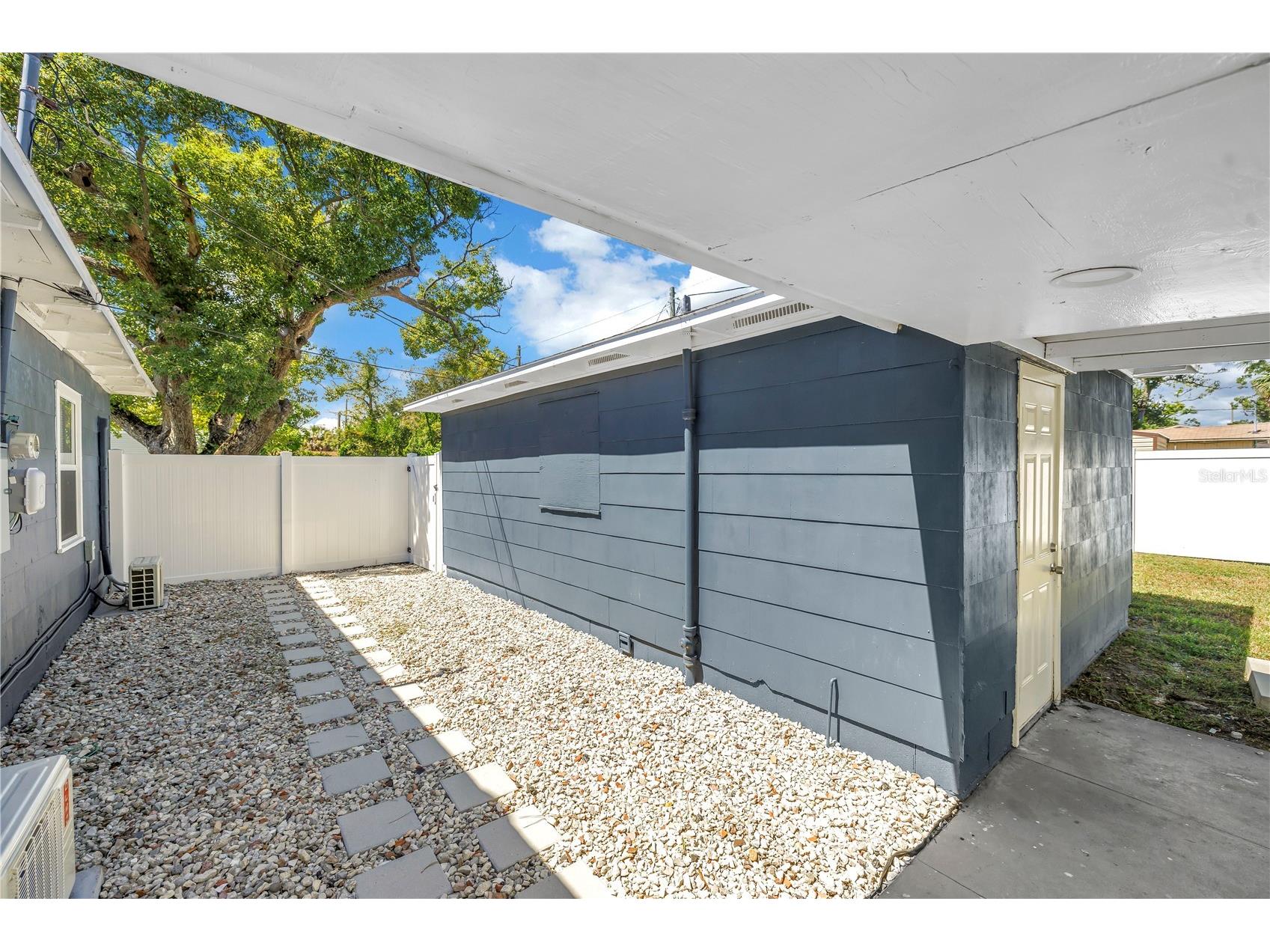 450 47th Street S Saint Petersburg FL 33711 TB8456251 image33