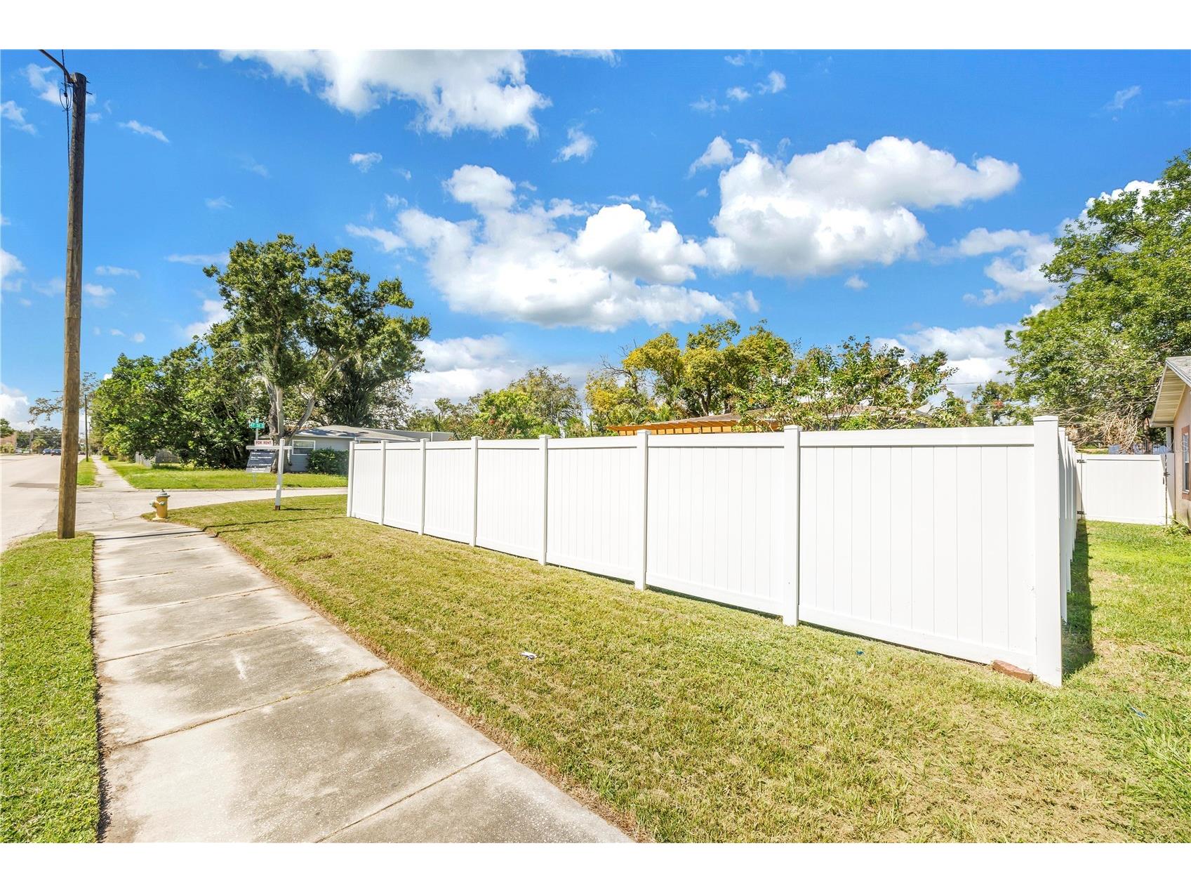 450 47th Street S Saint Petersburg FL 33711 TB8456251 image48
