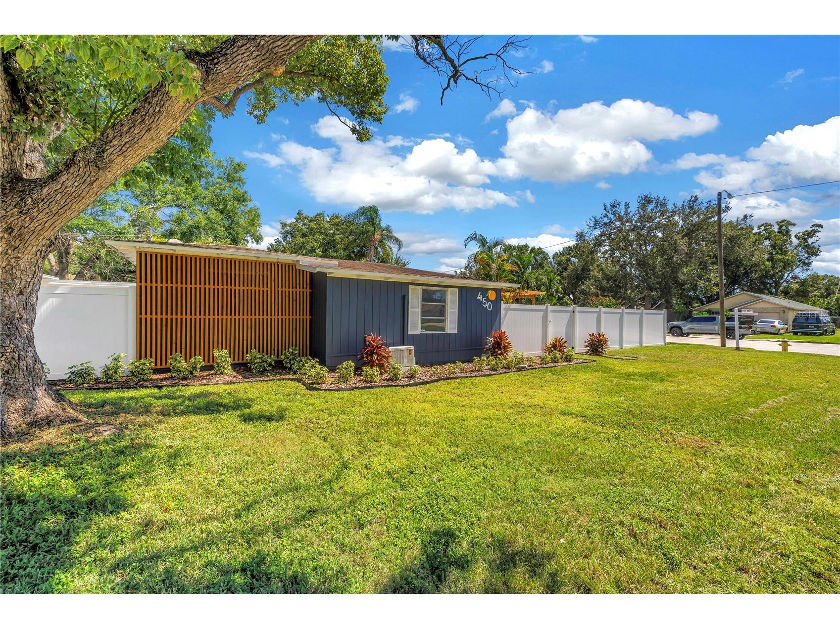 450 47th Street S Saint Petersburg FL 33711 TB8456251 image51