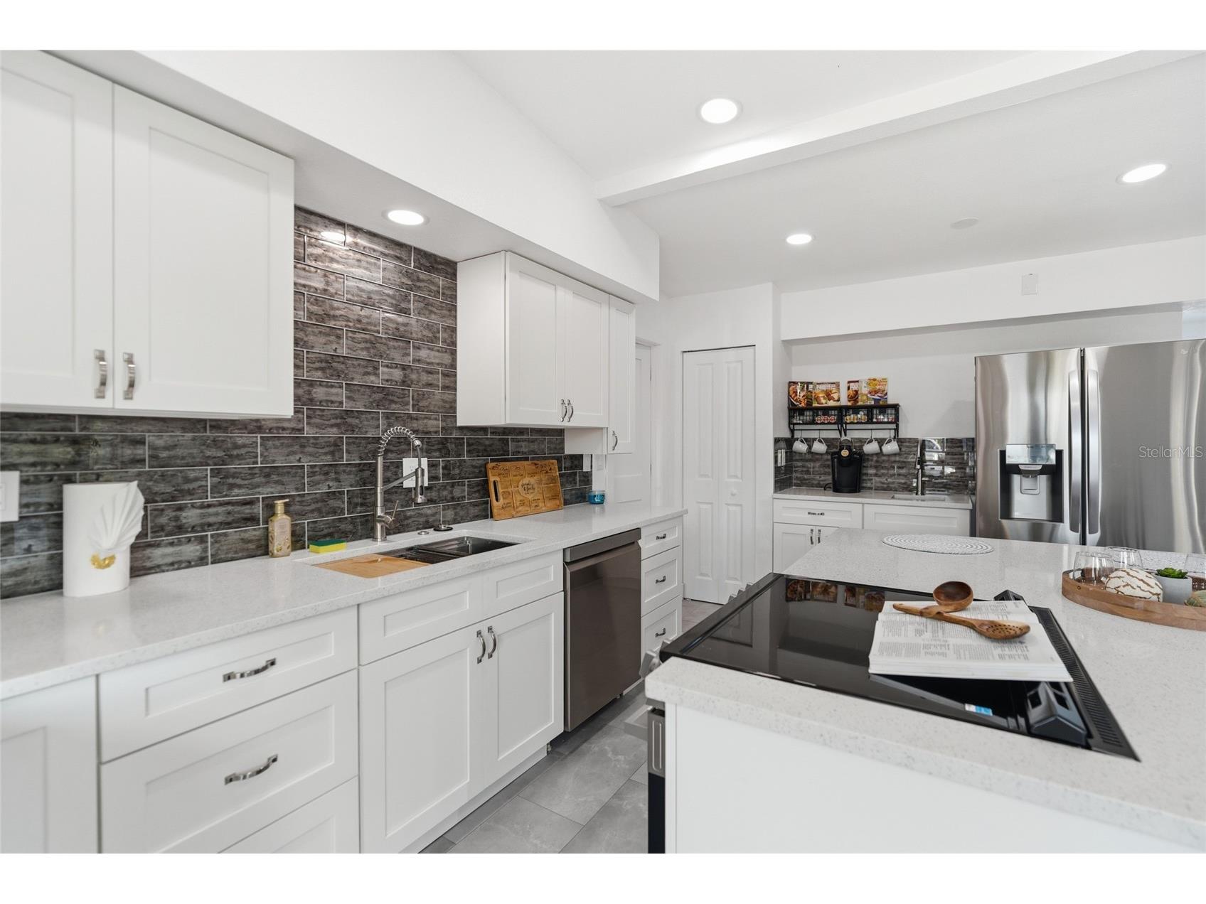 450 81st Avenue Saint Pete Beach FL 33706 A4662091 image10