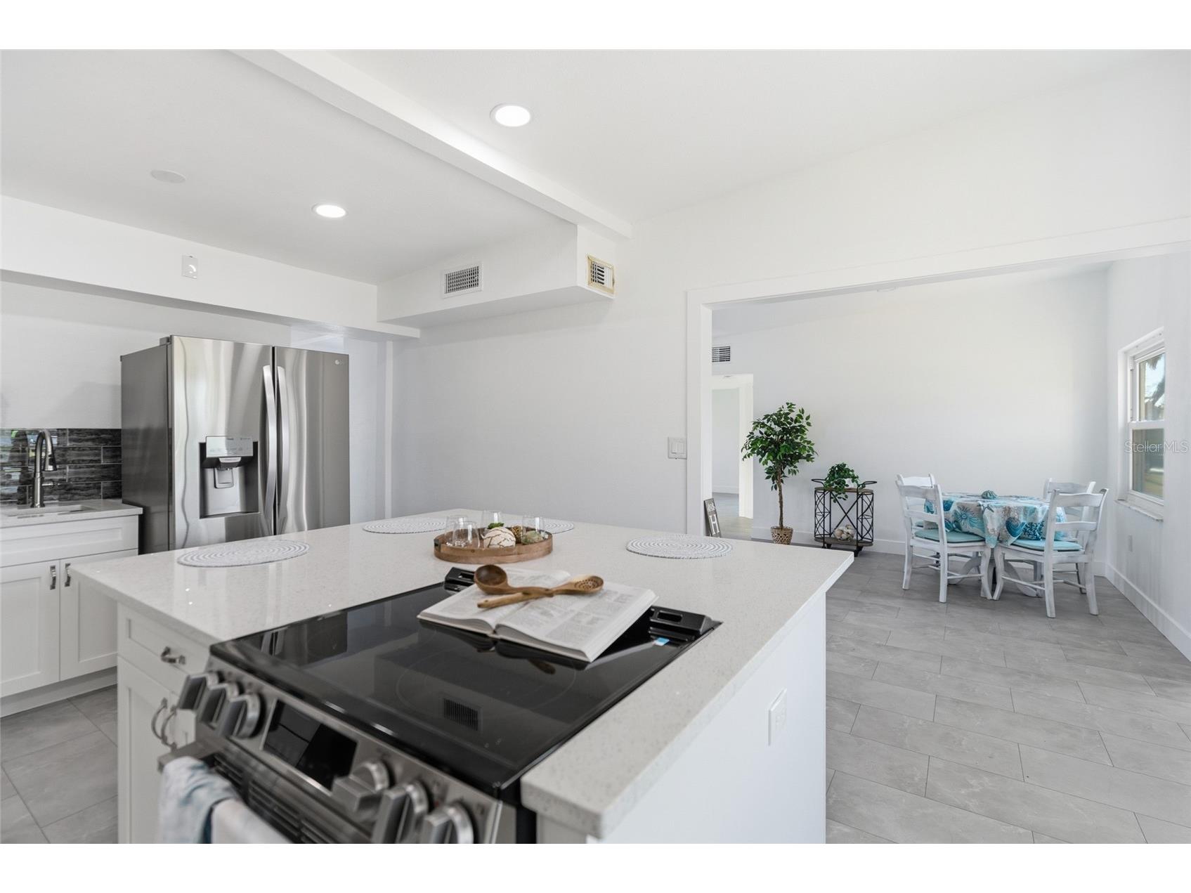 450 81st Avenue Saint Pete Beach FL 33706 A4662091 image12