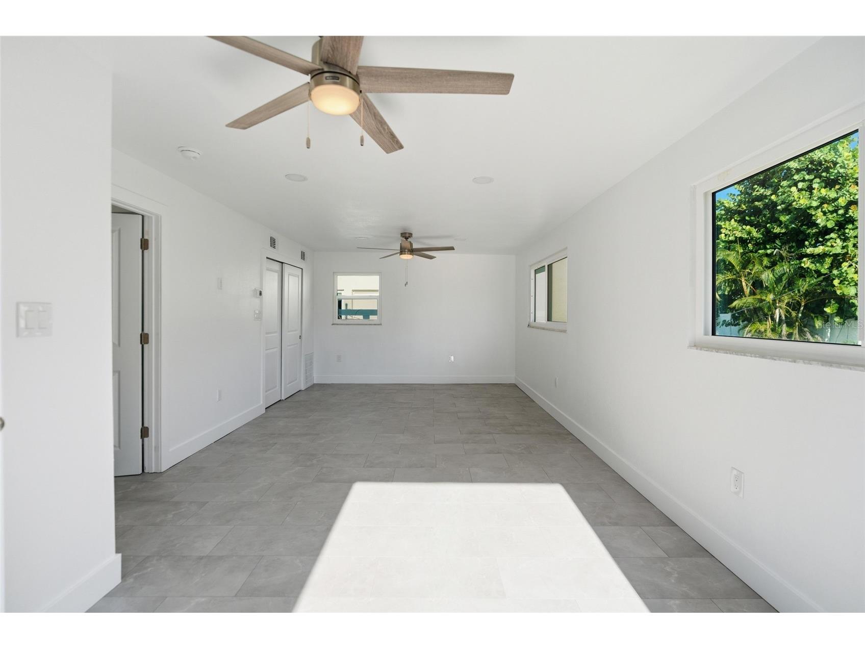 450 81st Avenue Saint Pete Beach FL 33706 A4662091 image26