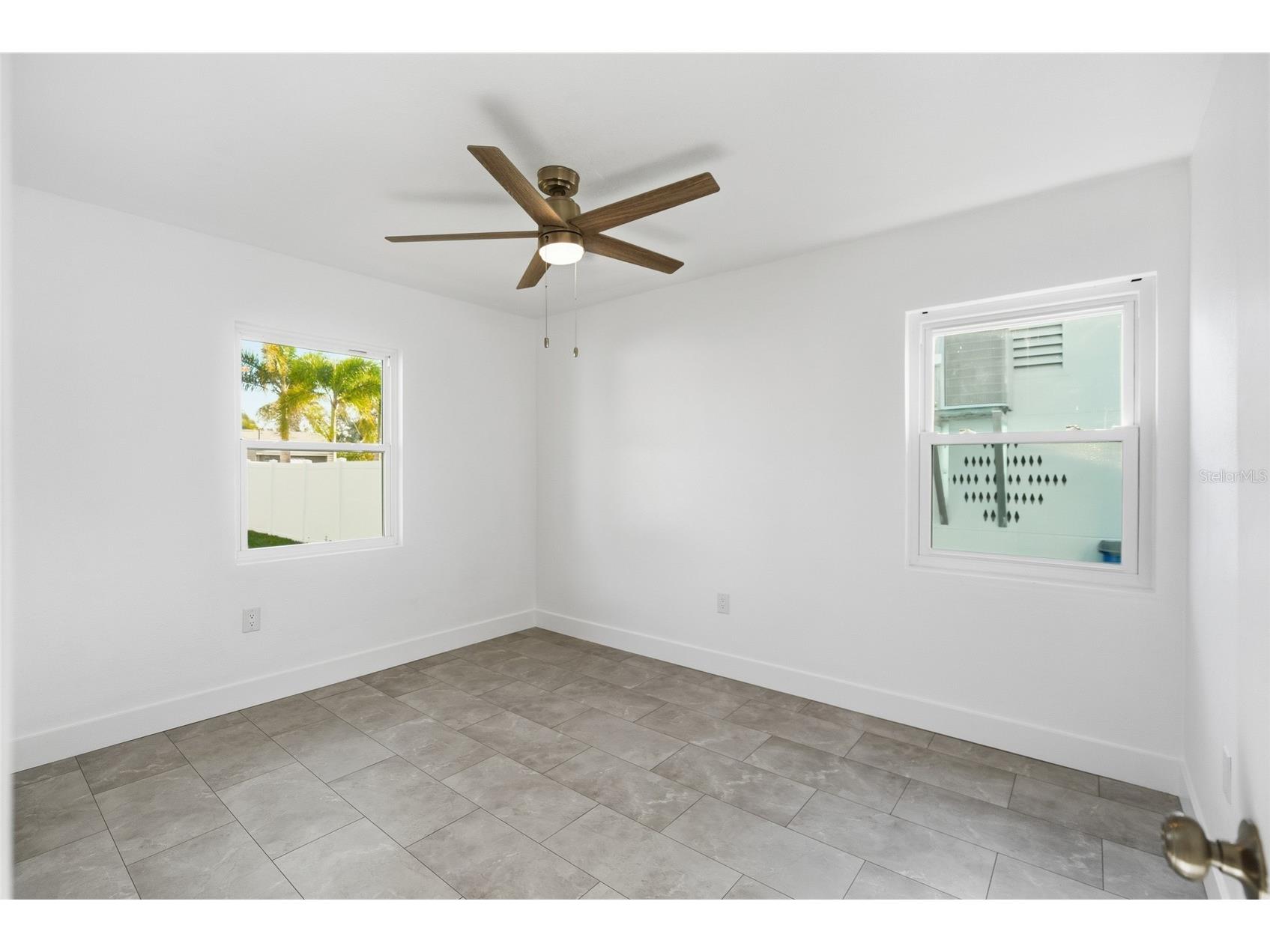 450 81st Avenue Saint Pete Beach FL 33706 A4662091 image33