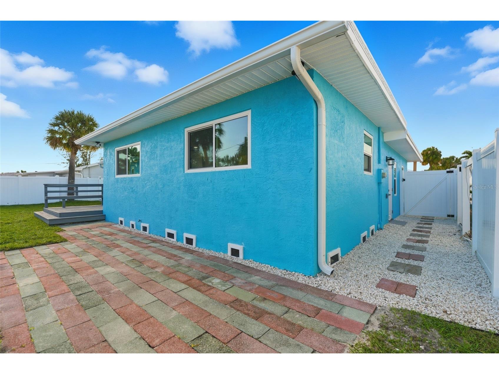 450 81st Avenue Saint Pete Beach FL 33706 A4662091 image38