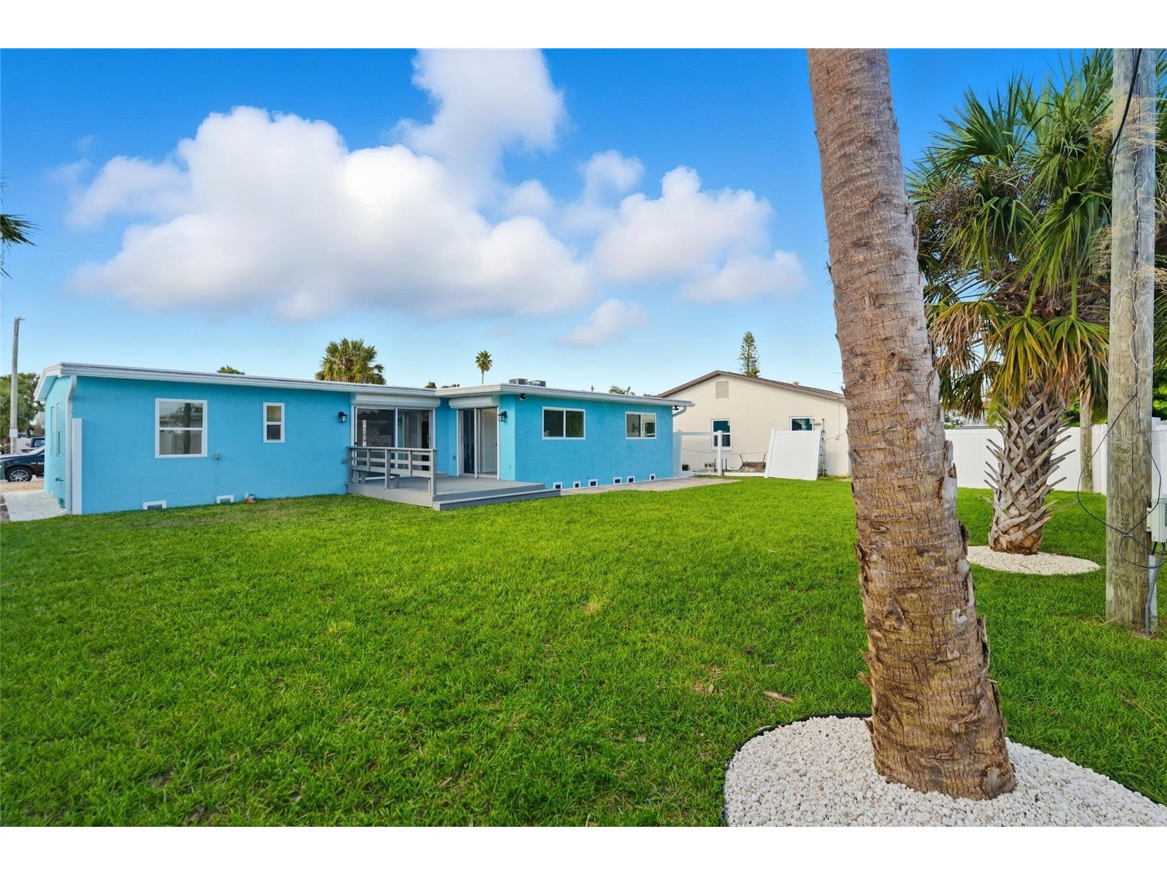 450 81st Avenue Saint Pete Beach FL 33706 A4662091 image41